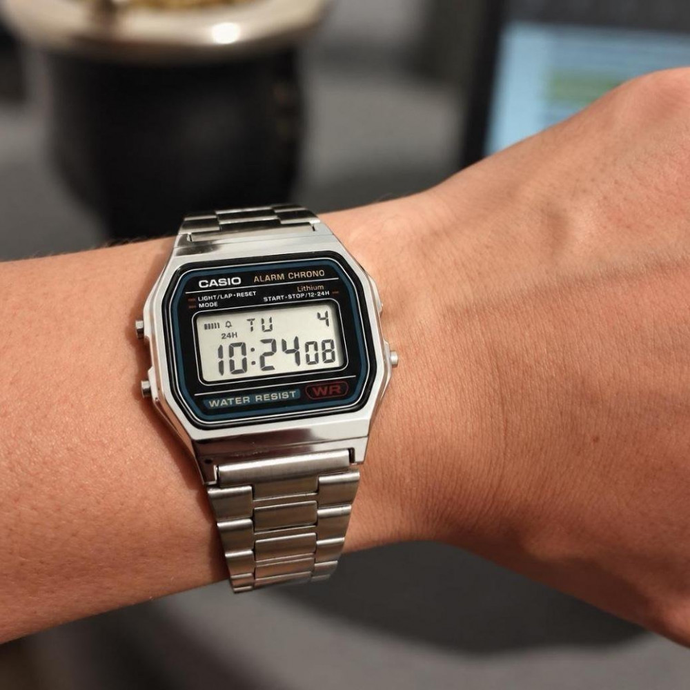 Relógio Casio Digital Vintage Prata Unissex