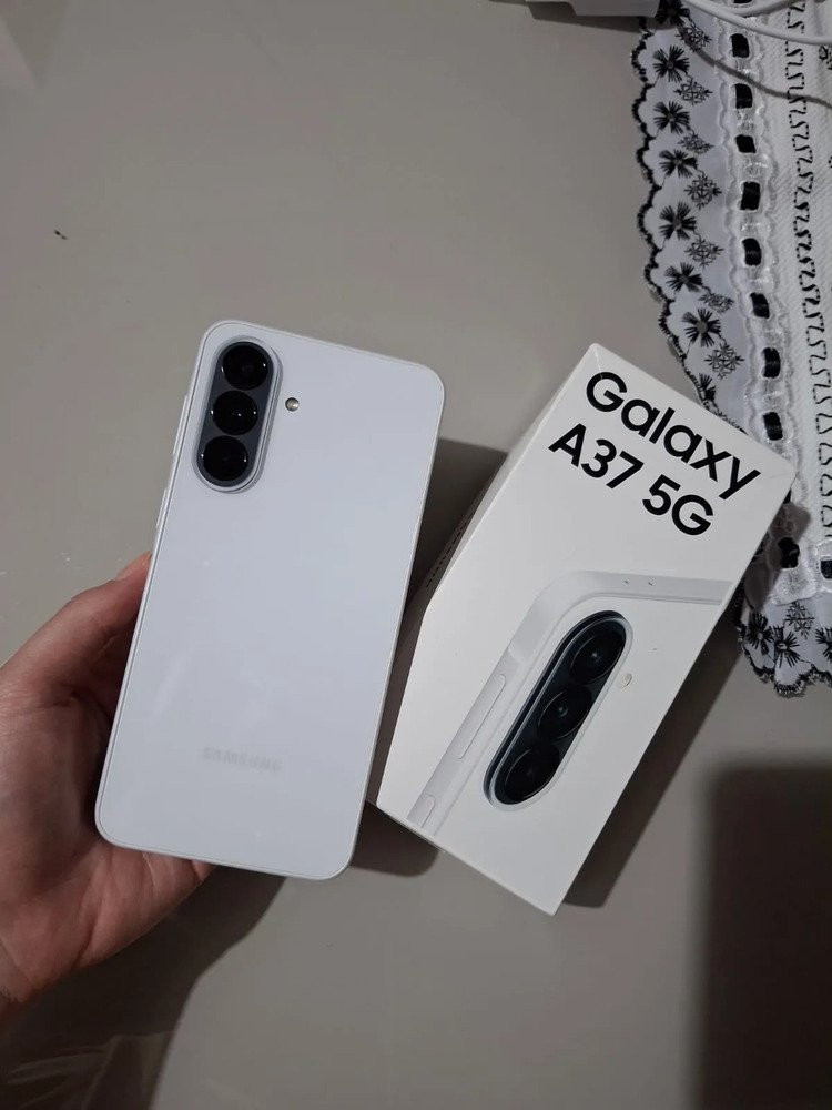 Celular Samsung Galaxy A37 5G 128GB 6GB RAM