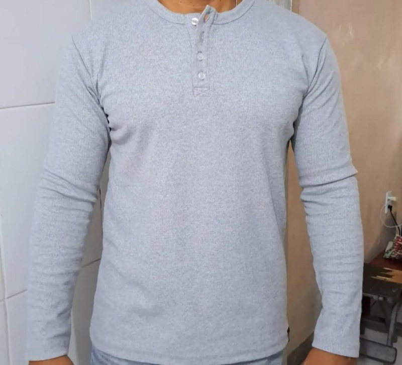 Camiseta Henley Slim Fit