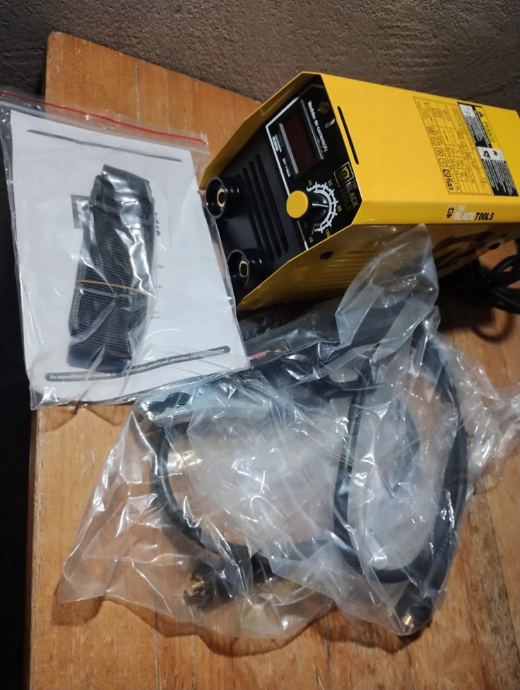 Inversora de Solda Portátil MMA MI150D 120A