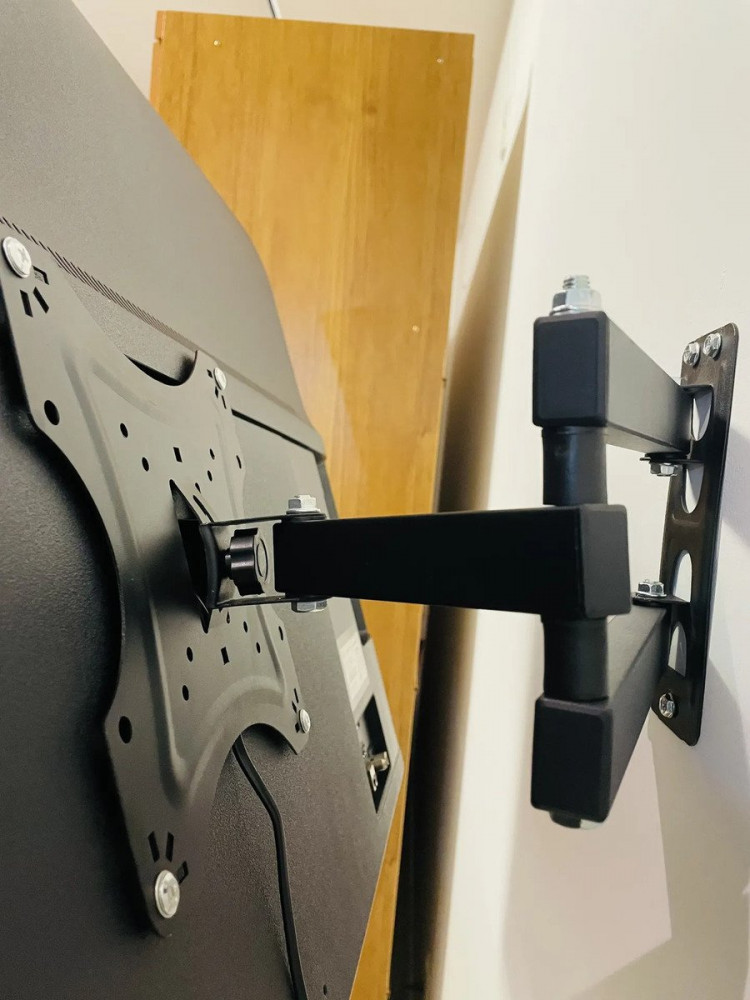 Suporte TV Tri-articulado 14-55 Preto