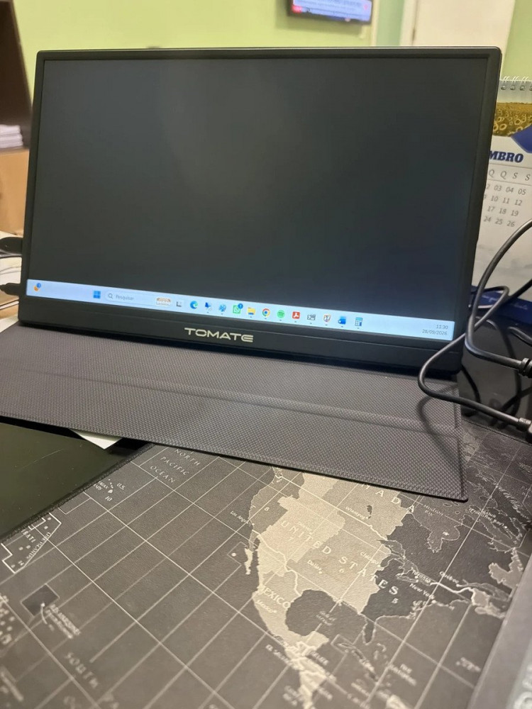 Monitor Portátil 15.6 Full HD Preto