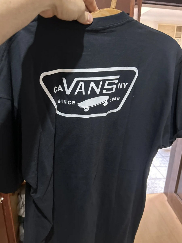 Camiseta Vans Masculina Full Patch Preta