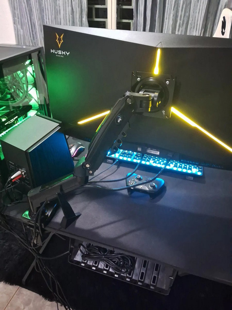 Suporte Monitor Mesa Pistão a Gás