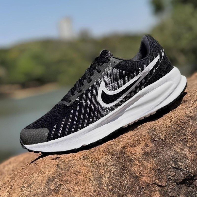 Tênis Nike Run Defy