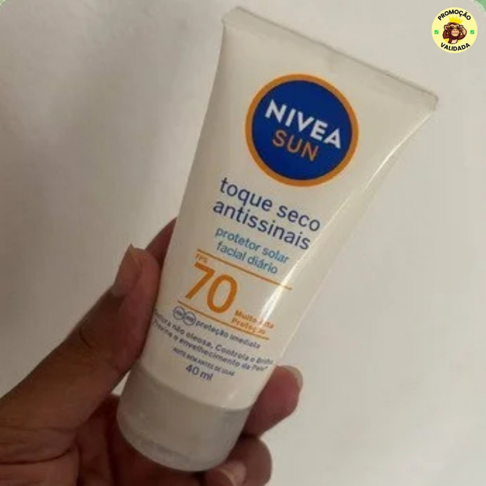 NIVEA SUN Protetor Solar Facial Toque Seco Antissinais FPS 70 40ml