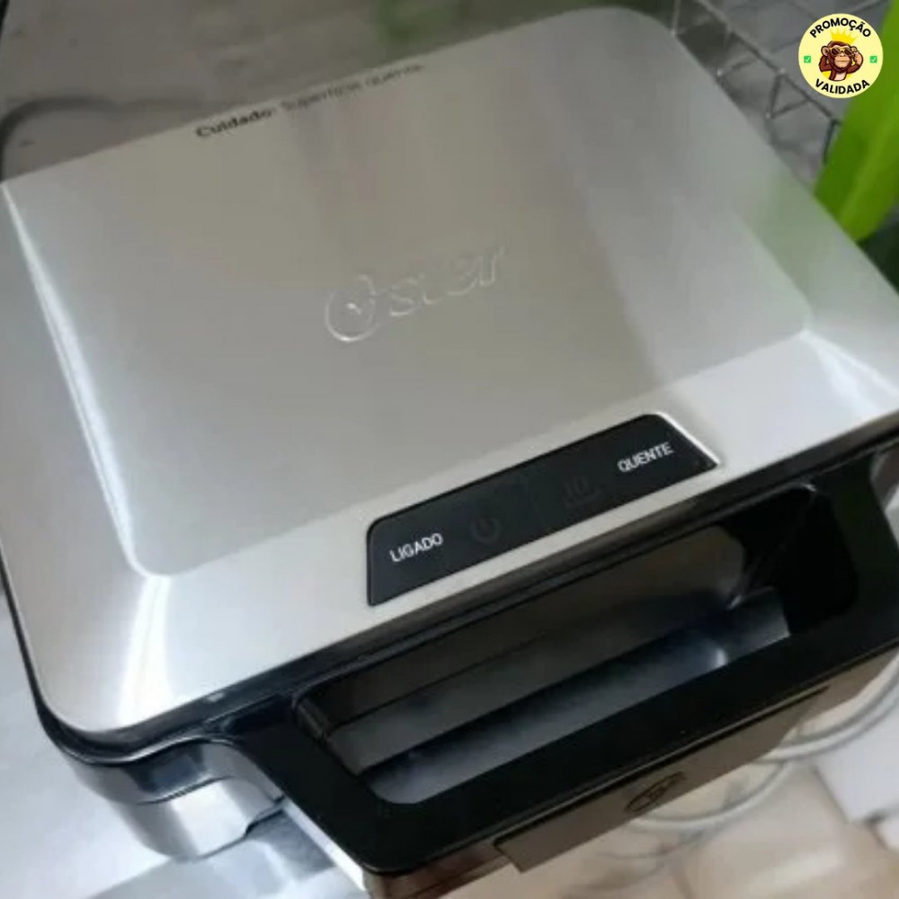 Sanduicheira Oster 220V 1000W Multiuso Inox