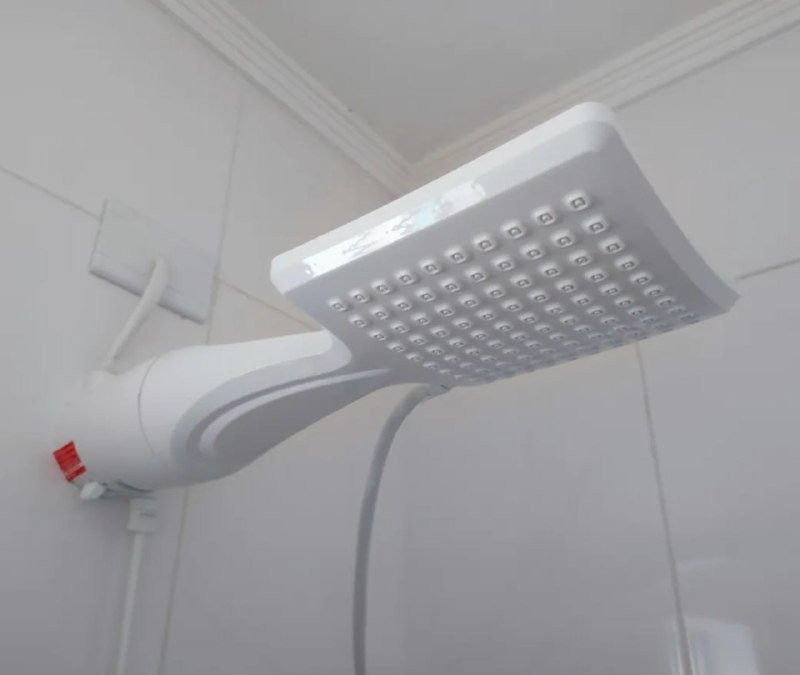 Chuveiro Lorenzetti Loren Shower Ultra Eletrônico 7500W 220V