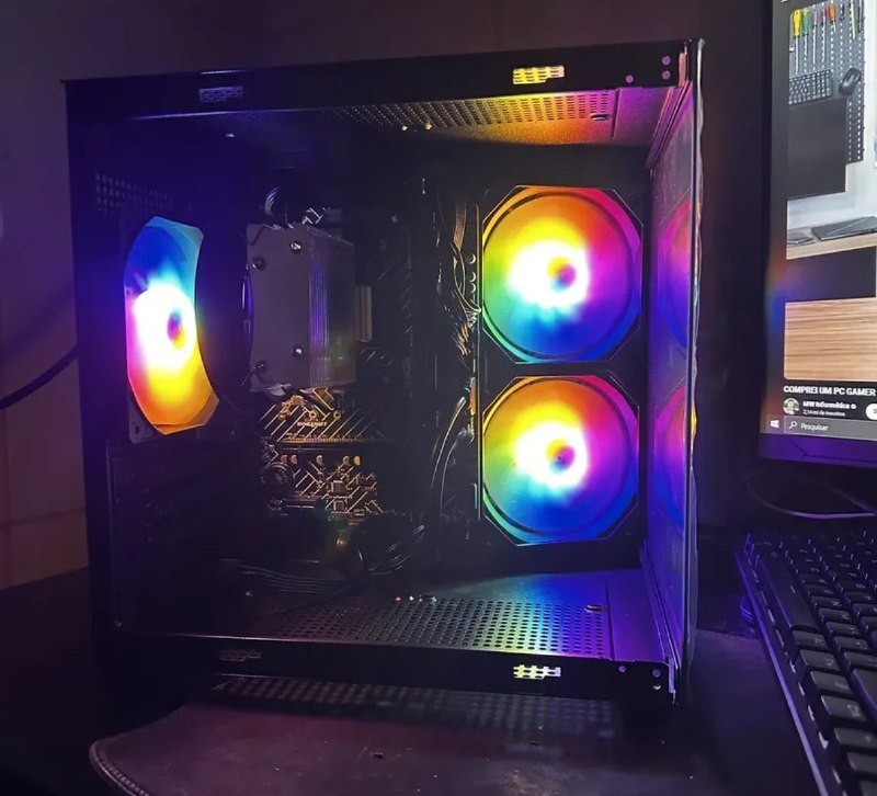 Gabinete Gamer Aigo Luna A275 - Preto