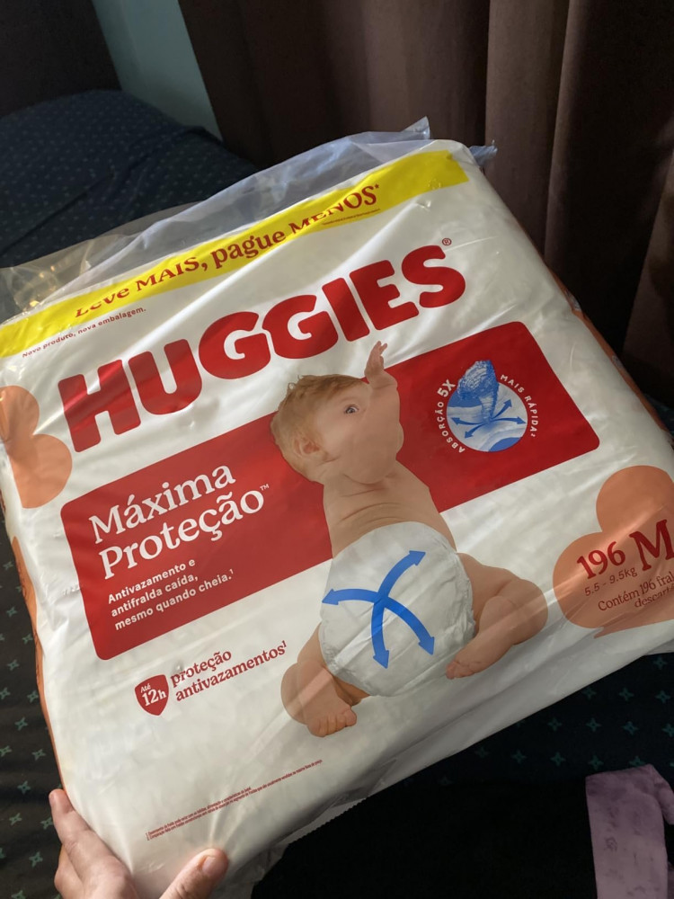 Huggies Fralda Supreme Care M 196 Un