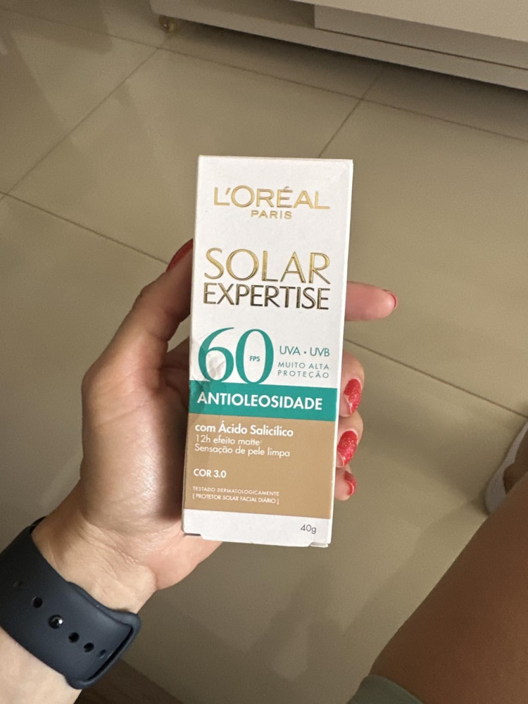 Protetor Solar Facial L'Oréal FPS 60 Cor 3.0