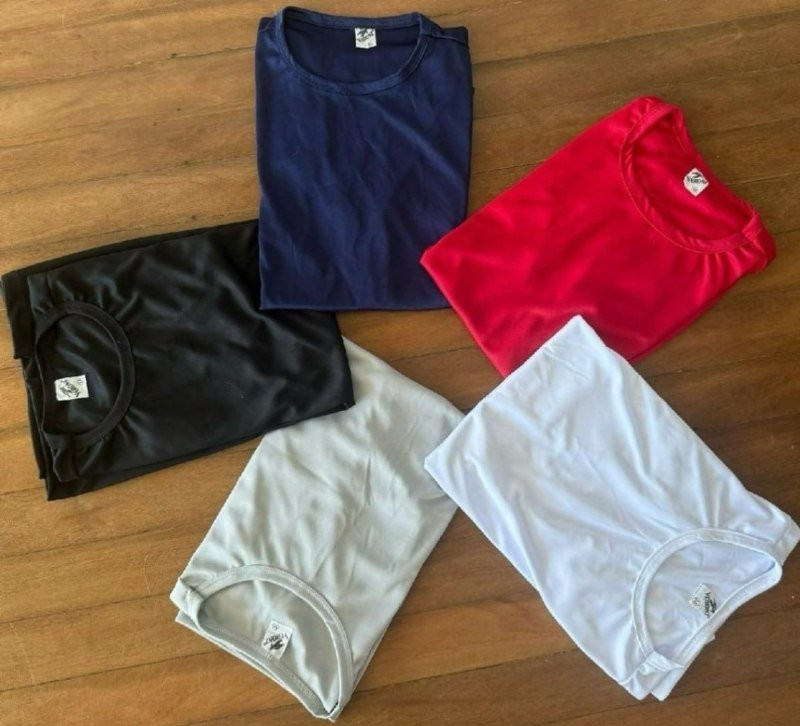 Kit 5 Camisetas Básicas Dry Fit Lisa Tradicional