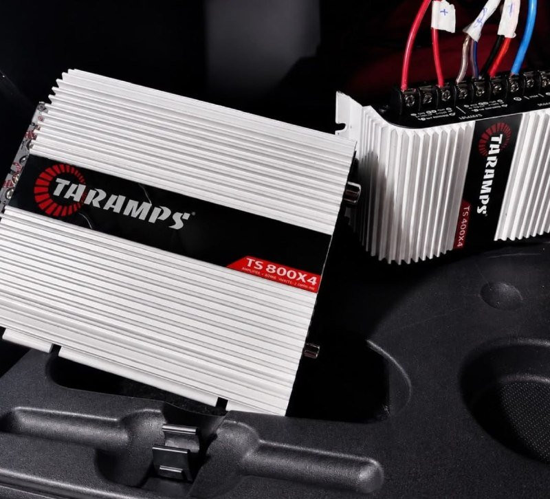 Módulo Taramps TS 800 RMS TS800x4 2 Ohms Amplificador 800w Entrada RCA e Fio T800 4 Canais