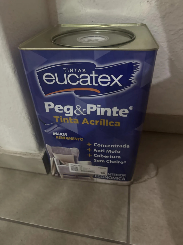 Tinta Acrílica Eucatex 18L Anti-mofo Branco