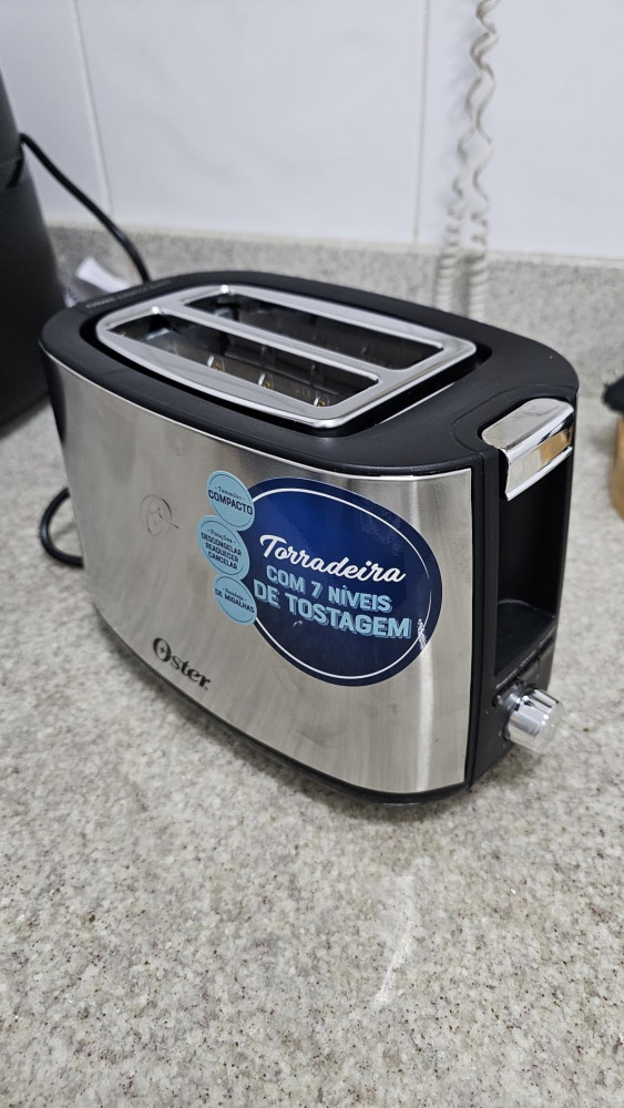 Oster Torradeira Simple Life Inox 750W 110V