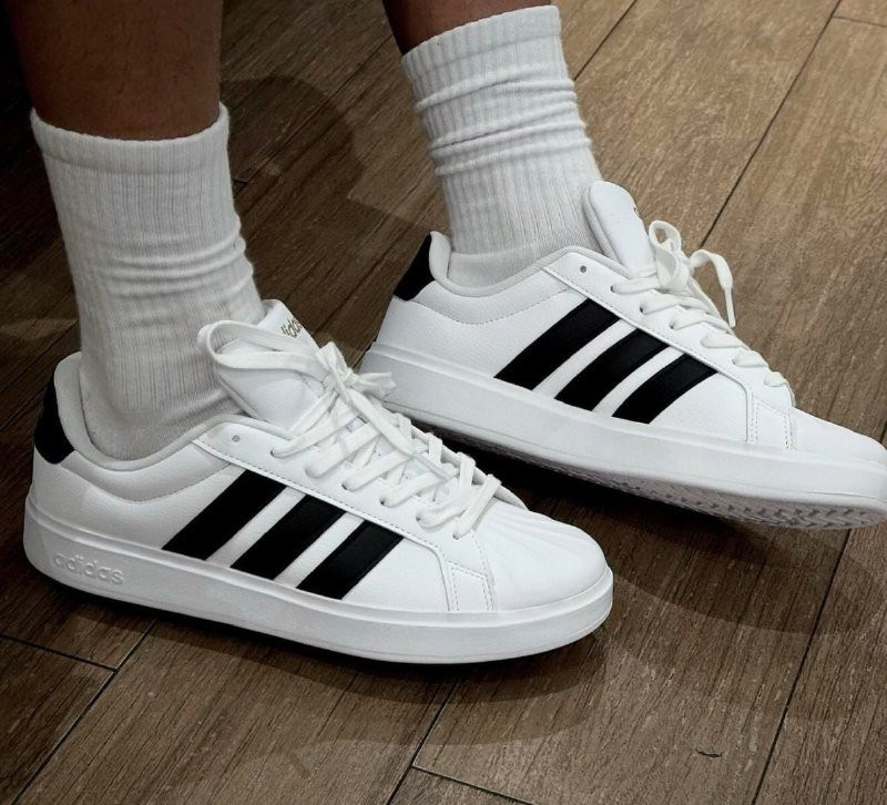 Tênis Streettalk adidas (34 ao 39)