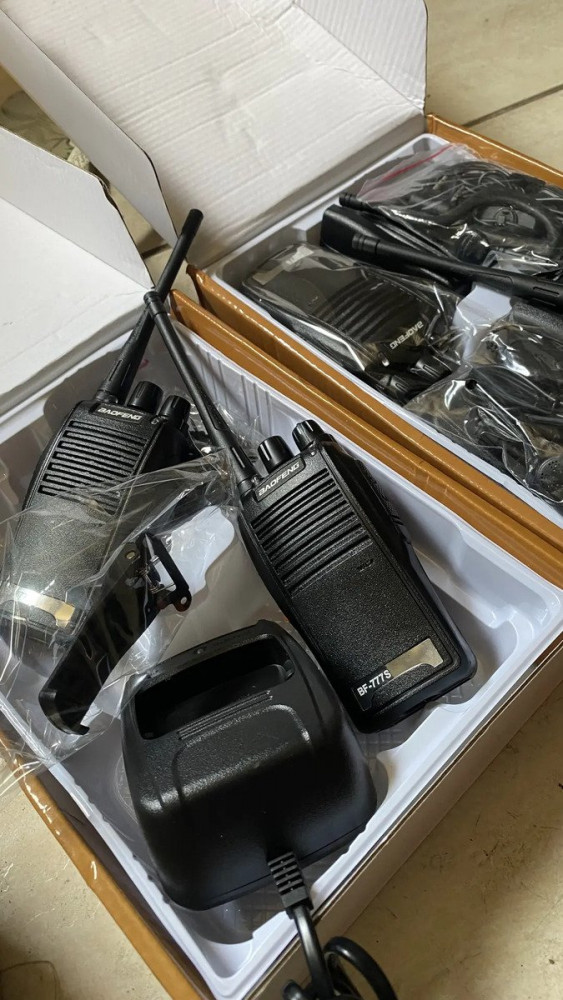 Kit 10 Baofeng BF-777S UHF 400-470MHz Preto