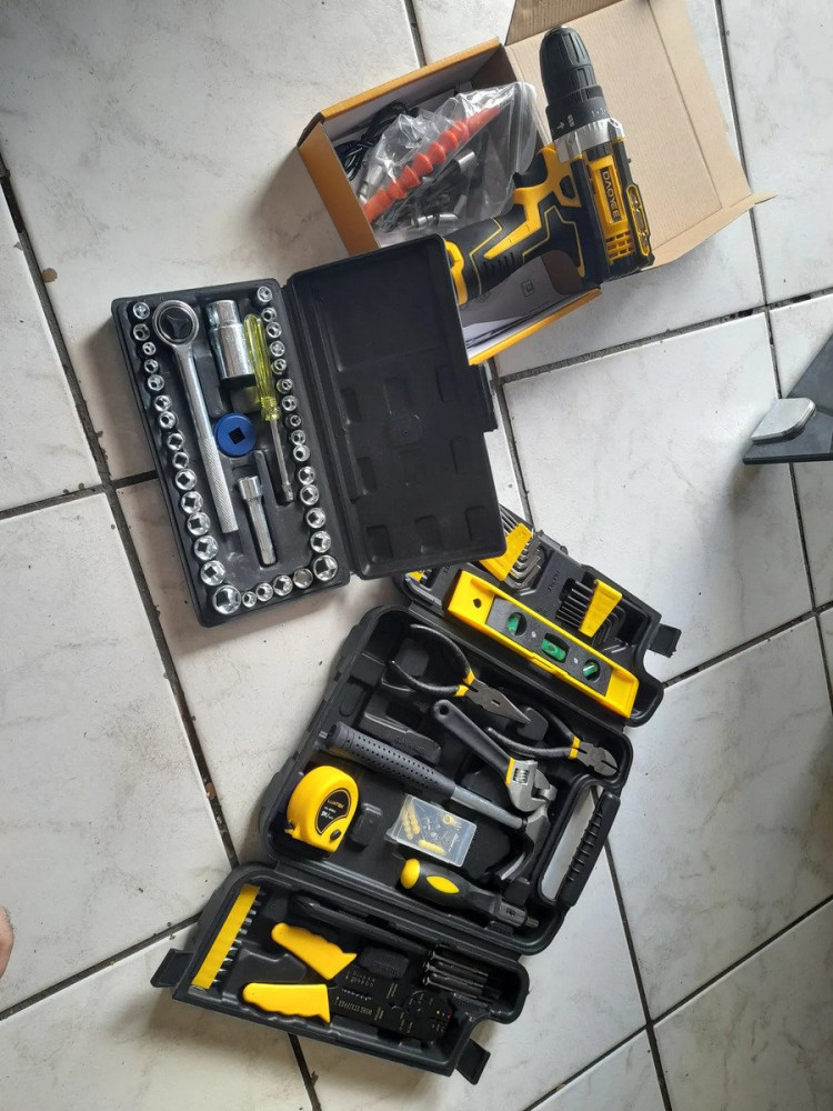 Jogo de Ferramentas 169 Peças Furadeira