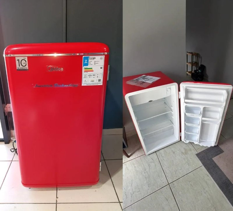 Frigobar Retrô Vermelho 93l Inverter Bivolt Midea