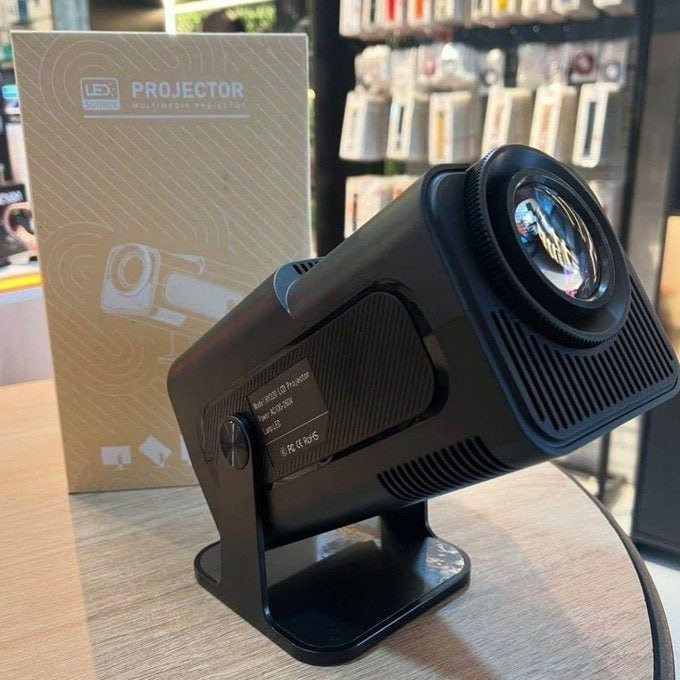 Projetor 4k Ultra Hd Hy320 Bluetooth 127/220V
