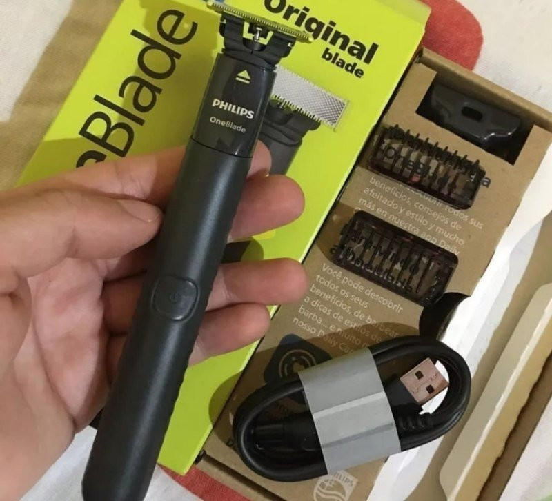 Barbeador e Aparador Elétrico Philips OneBlade