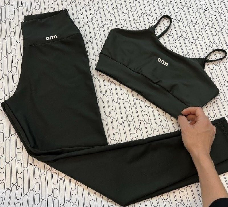 Conjunto Fitness Compact Top e Legging Arm