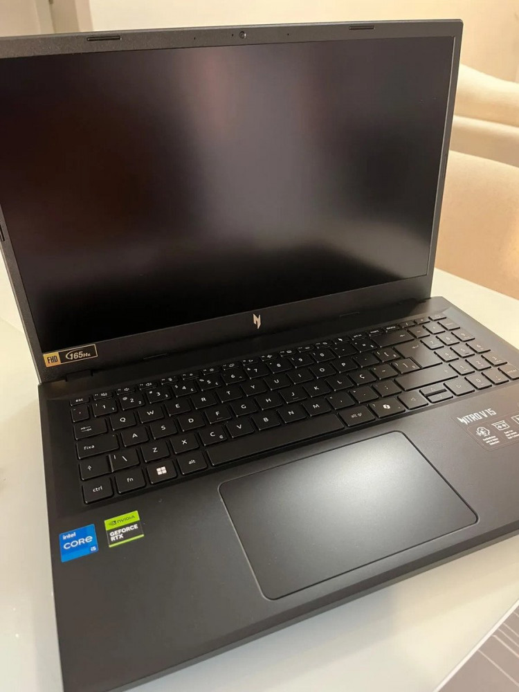 Acer Nitro V15 i5 RTX4050 8GB 512GB 15.6 FHD