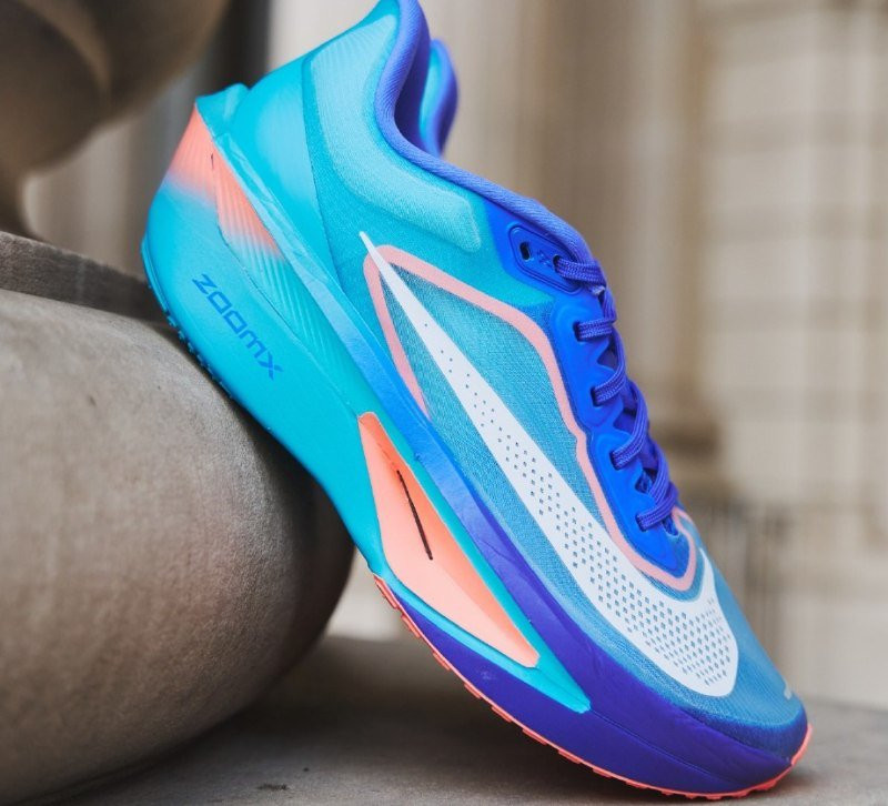 Tênis Nike Zoom Fly 6