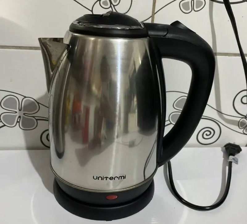Chaleira Elétrica 1,8L 1200W Unitermi 127V