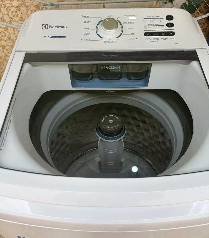Máquina de Lavar Electrolux 15kg Branca Essential Care