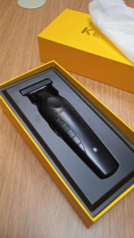 Máquina de Acabamento Profissional Kemei KM-2299