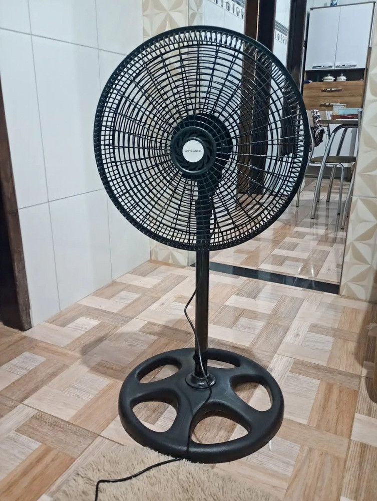 Ventilador De Pé Turbo 3 Velocidades 110/220V