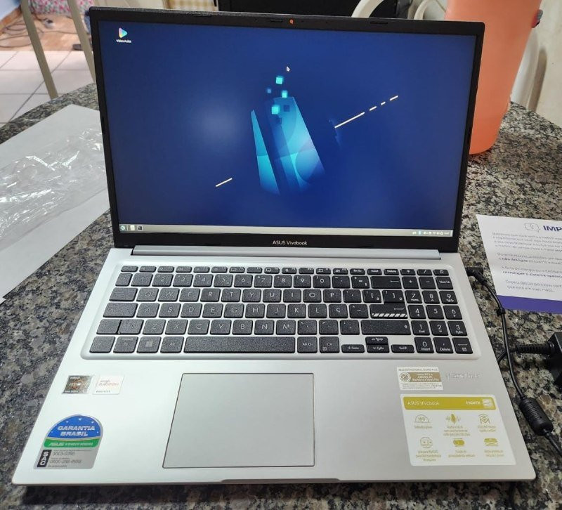 Notebook ASUS Vivobook 15, Ryzen 7 5825U, 8GB RAM, 512GB SSD, Linux KeepOS