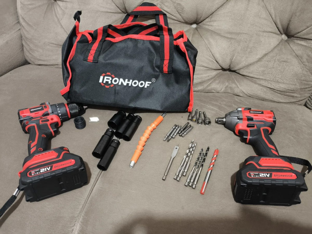 Kit 2 Parafusadeira e Chave de Impacto Brushless