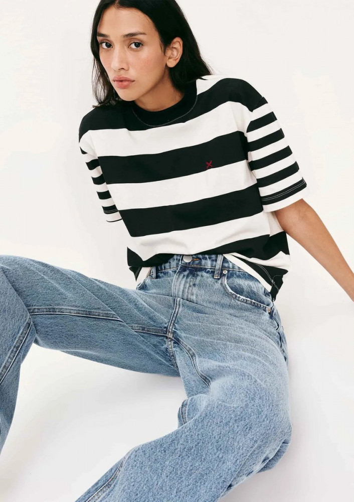 Calça Jeans Feminina Reta Cintura Alta