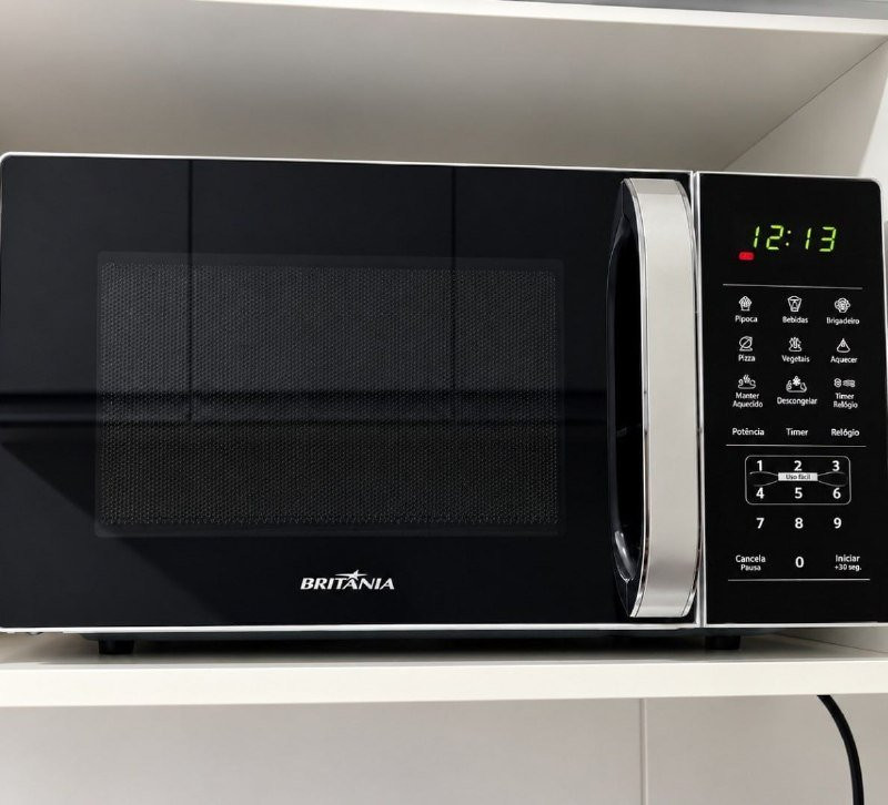 Micro-ondas Britânia 33 Litros 1400W