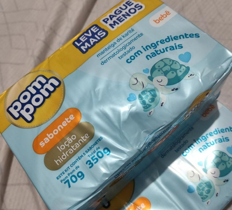 Kit Sabonete em Barra Pom Pom Loção Hidratante - 5 unidades de 70g