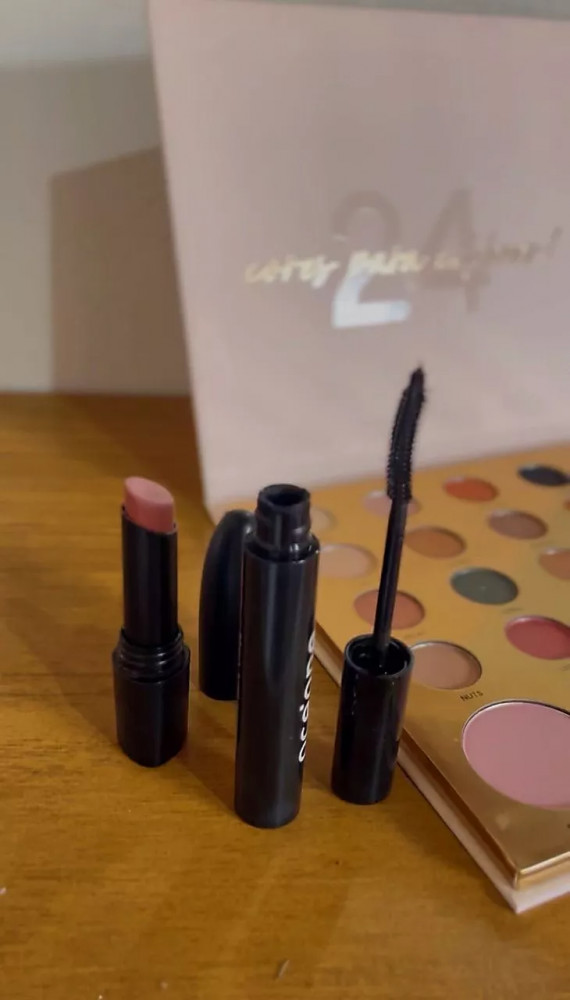 Kit Paleta + Batom Rosa + Máscara Cílios