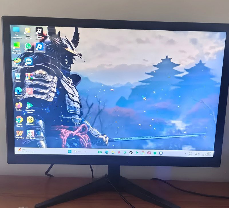 Monitor LED ViewPro Resolução 1440x900 HDMI VGA