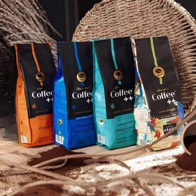 Kit 4 Pacotes Café Especial Em Grãos Coffee Mais Clássico