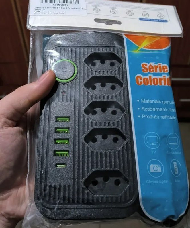 Extensão Coibeu Tomadas + Usb Bivolt