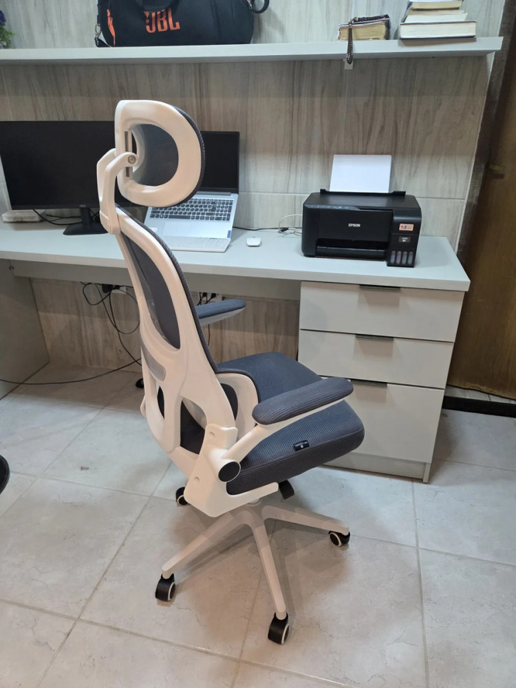 Cadeira Escritório Ergonômica Maat Brand Preto