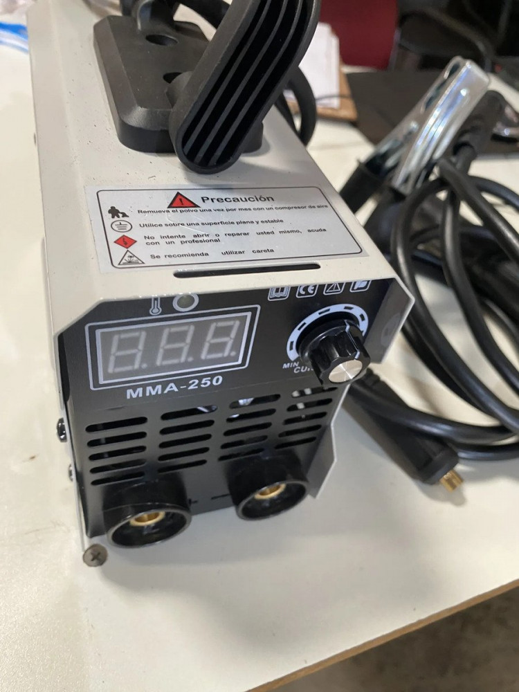 Máquina Solda Inversora MMA 250A