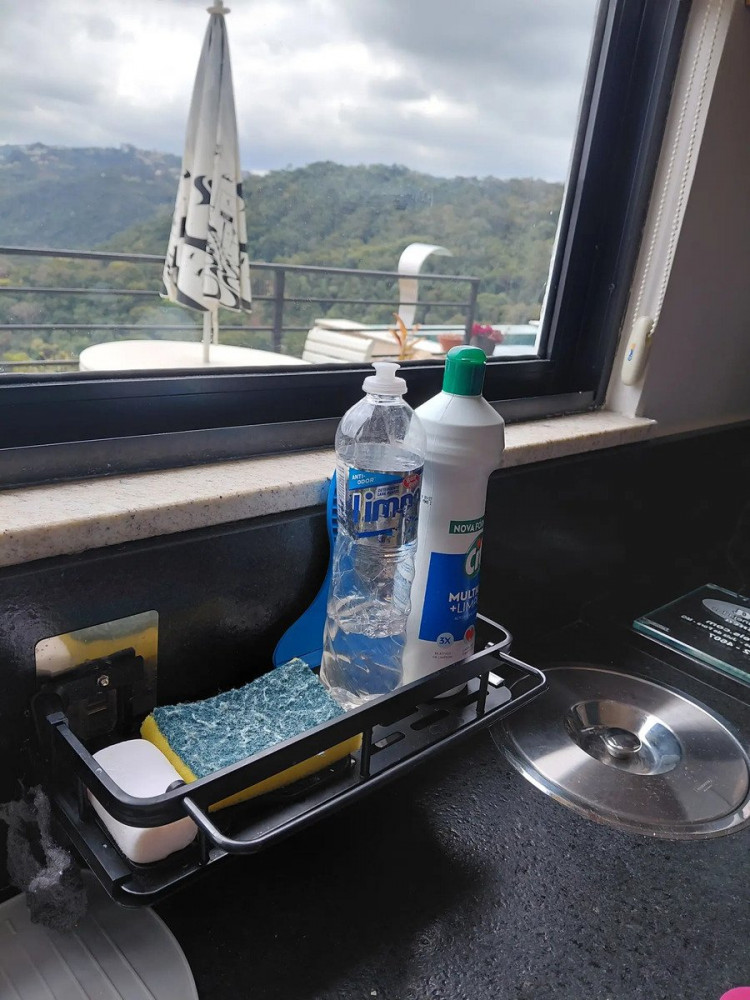Pia Porta Detergente e Esponja Suporte Preto