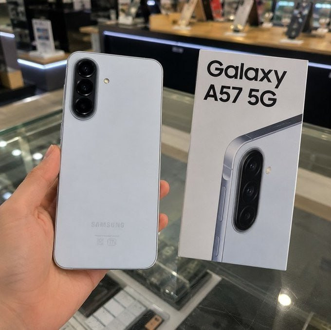 Samsung Galaxy A57 5G, 128GB, 8GB RAM - Azul Claro ou Escuro