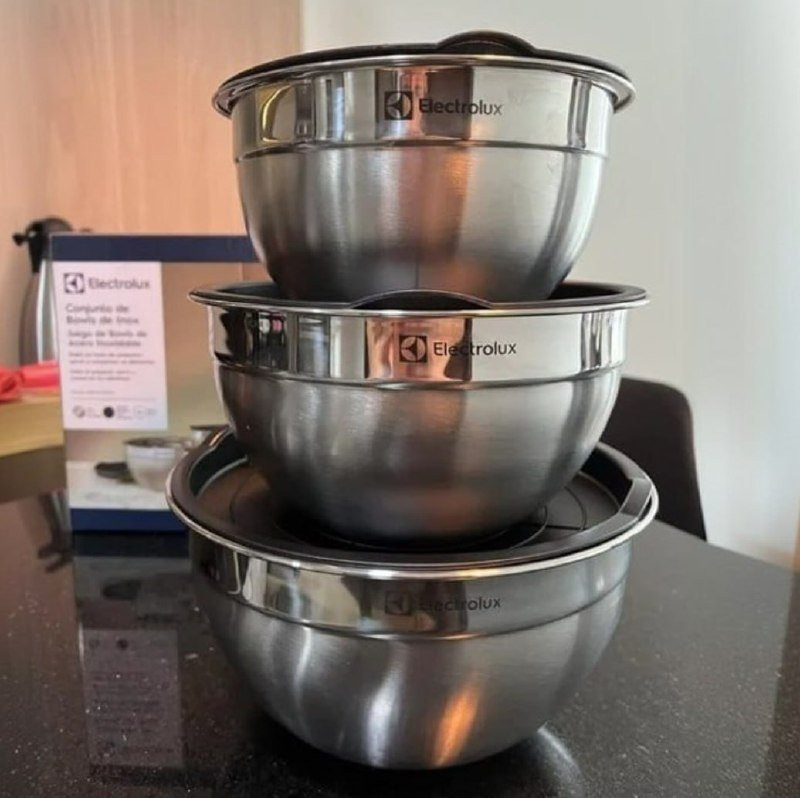 Conjunto com 3 Bowls Tigelas Inox e Tampa Plástica Electrolux