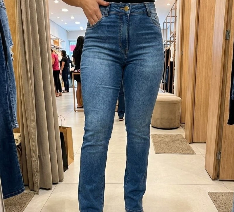 Calça Flare Jeans Cintura Alta