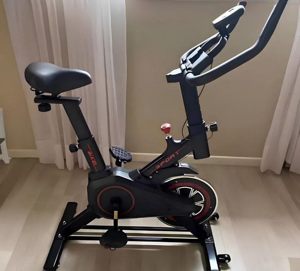 Bicicleta Ergométrica Spinning LCD