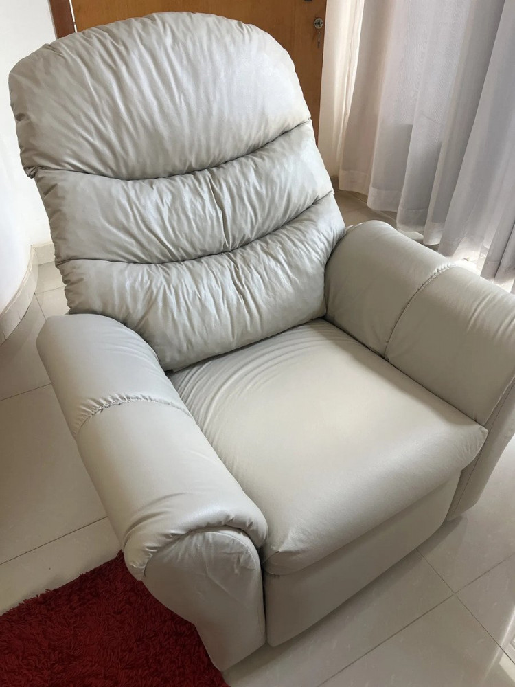 Poltrona Papai Reclinável Corino Marrom
