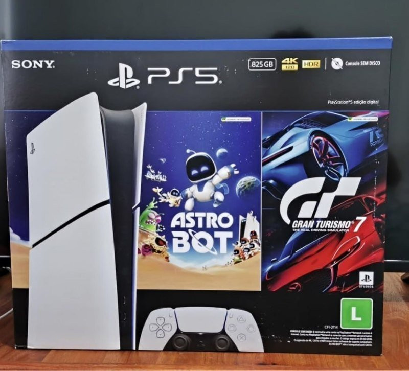 PlayStation 5 Slim Digital 825GB - Pacote ASTRO BOT e Gran Turismo 7